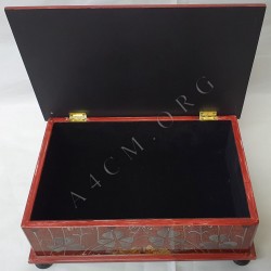 Coffre Trebol, Verre peint