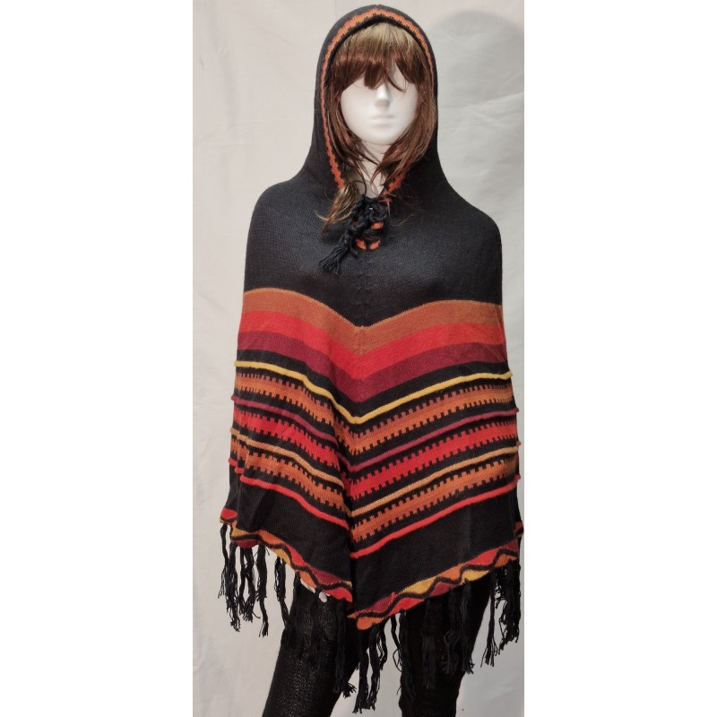 Poncho Delphina Capuche Noir en alpaga